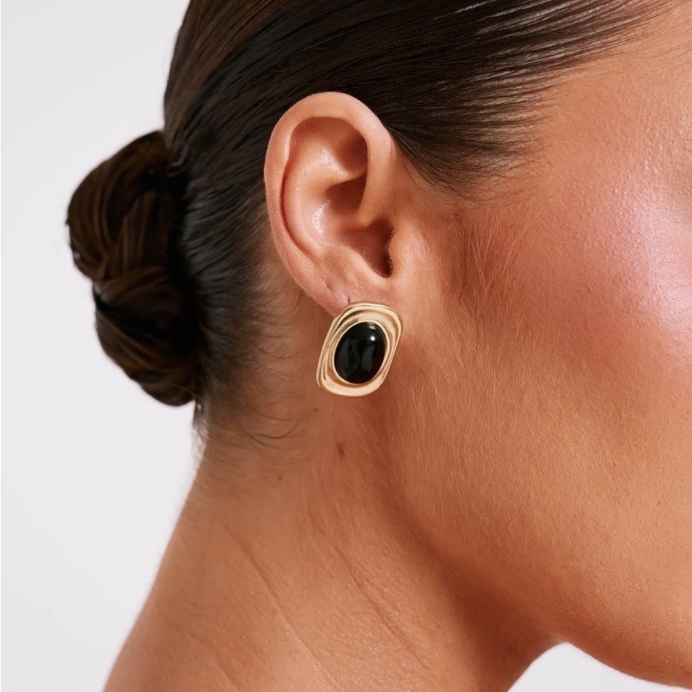 Meshki 18K  Gold Plated Black Cabochon Stone Stud Earrings. New. With Box.
